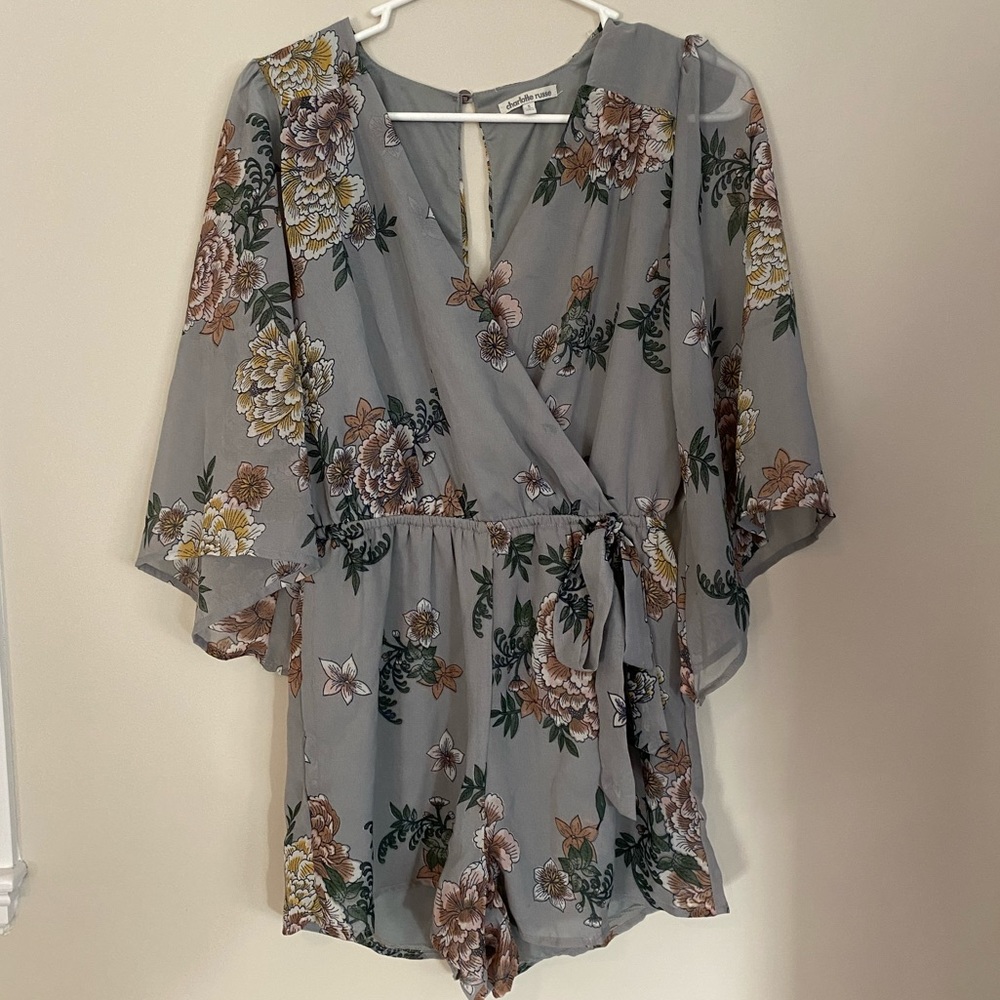 Grey Floral Charlotte Russe Romper